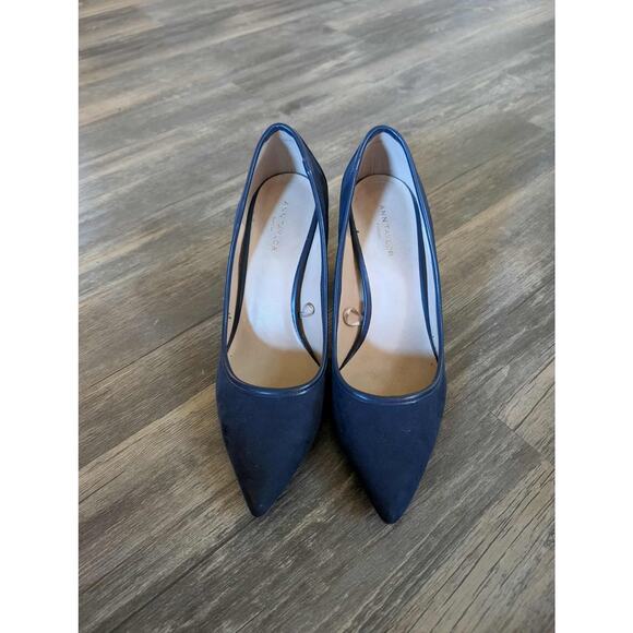 Ann Taylor Blue Suede Block Heels Pumps Size 7 M Pointed Toe - Picture 7 of 10